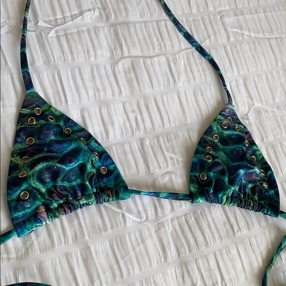 Animal print bikini like new - Picture 2 of 8